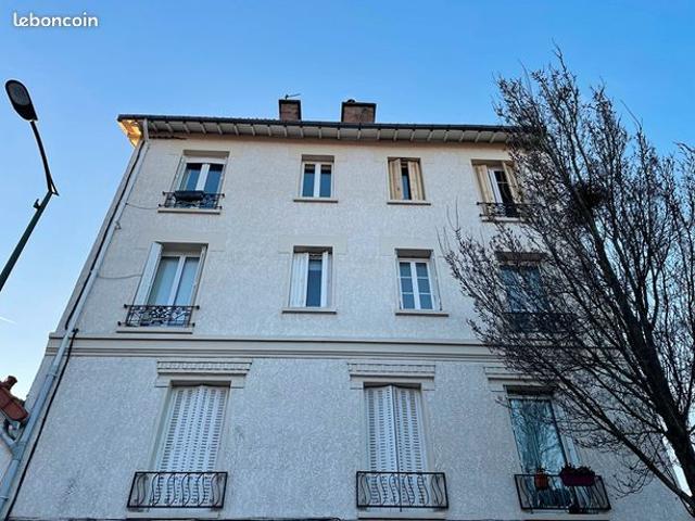Studio 1 pièce 21 m²