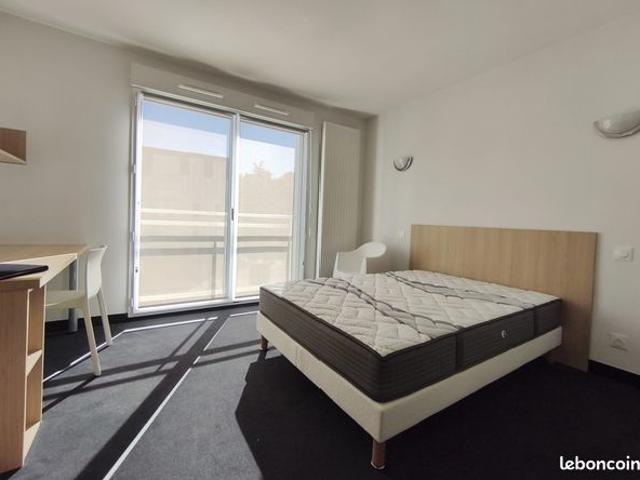 Studio 1 pièce 21 m²
