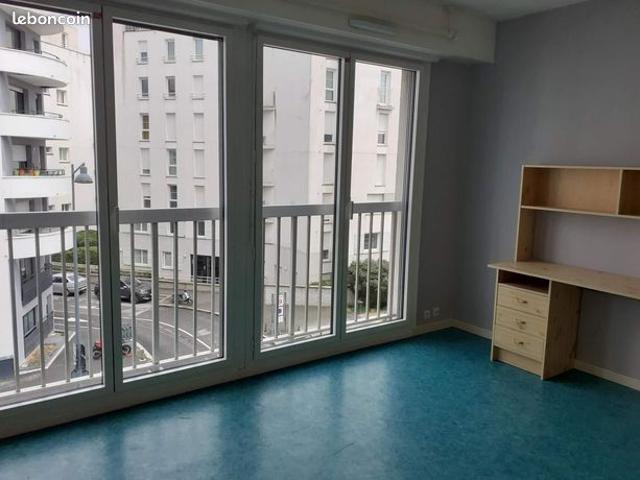 Studio 1 pièce 21 m²