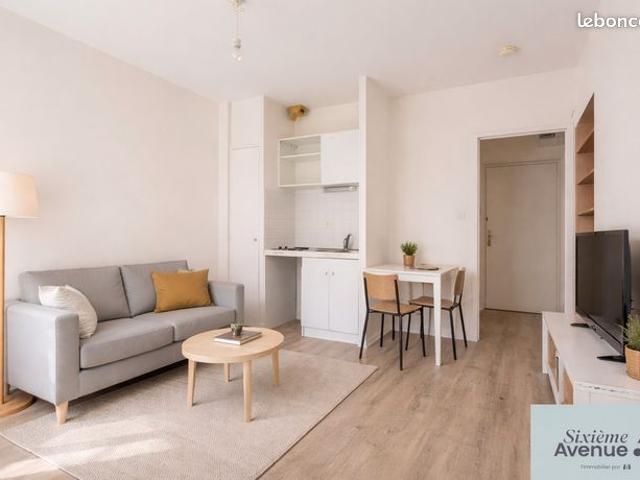 Studio 1 pièce 21 m²