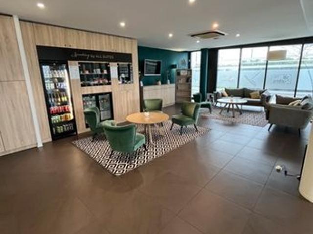 Studio 1 pièce 21 m²