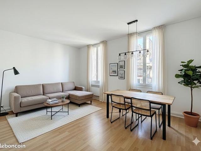 Studio 1 pièce 21 m²