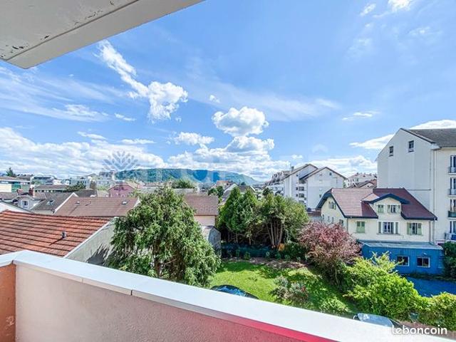 Studio 1 pièce 21 m²