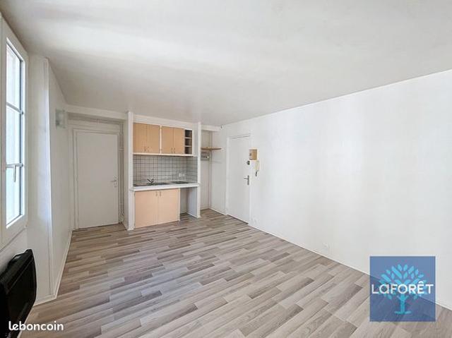 Studio 1 pièce 21 m²