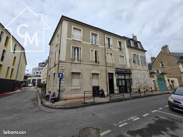 Studio 1 pièce 21 m²