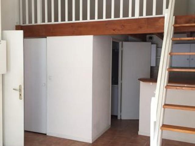 Studio 1 pièce 21 m²