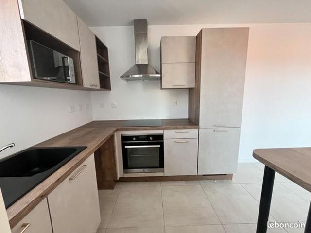 Studio 1 pièce 21 m²