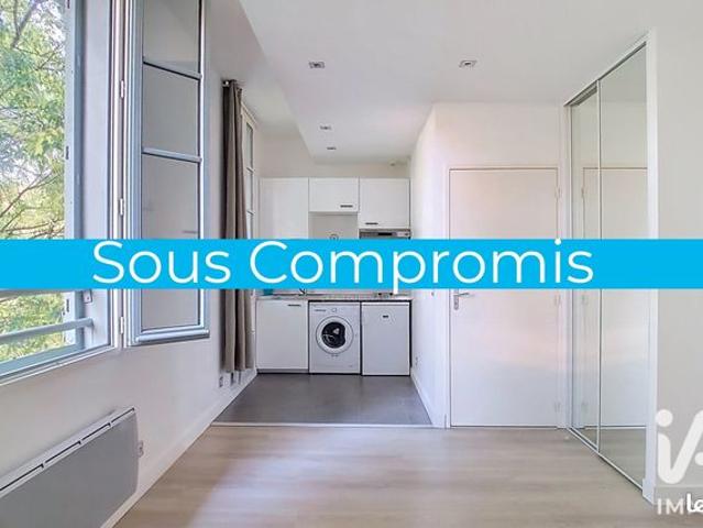 Studio 1 pièce 21 m²