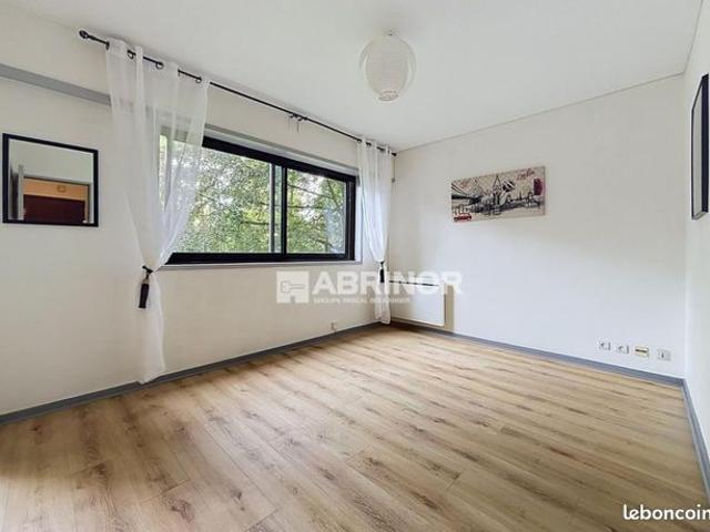 Studio 1 pièce 22 m²