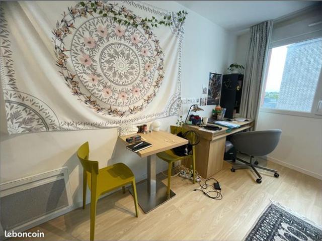Studio 1 pièce 21 m²