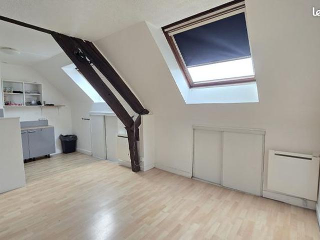 Studio 1 pièce 21 m²