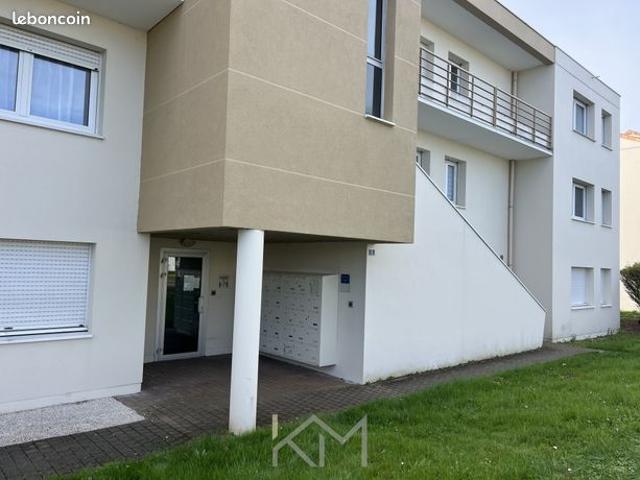 Studio 1 pièce 21 m²