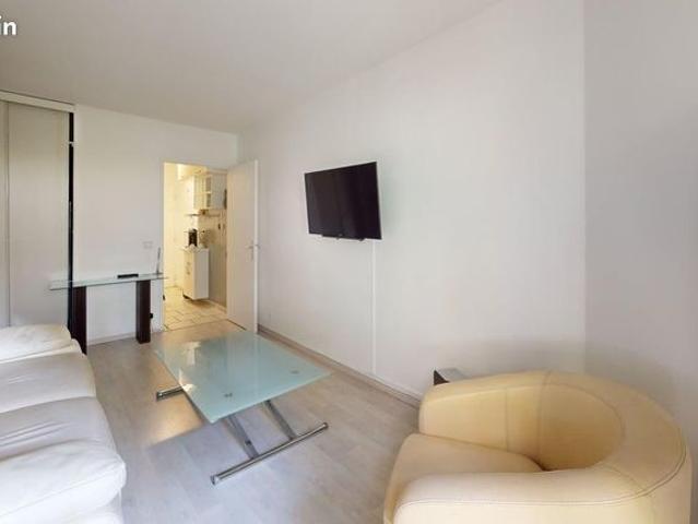 Studio 1 pièce 21 m²