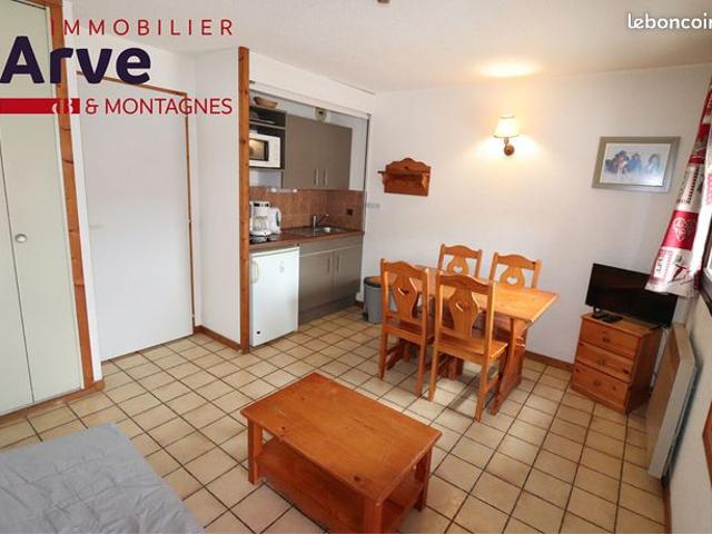 Studio 1 pièce 21 m²
