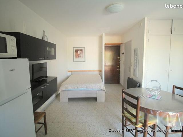 Studio 1 pièce 21 m²