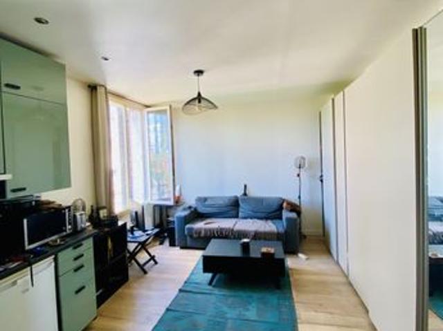 Studio 1 pièce 21 m²