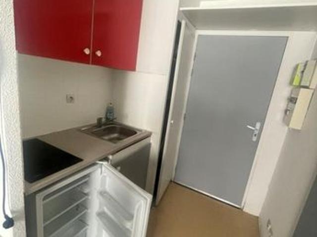 Studio 1 pièce 21 m²