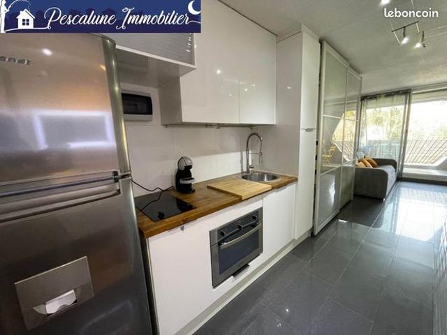 Studio 1 pièce 21 m²