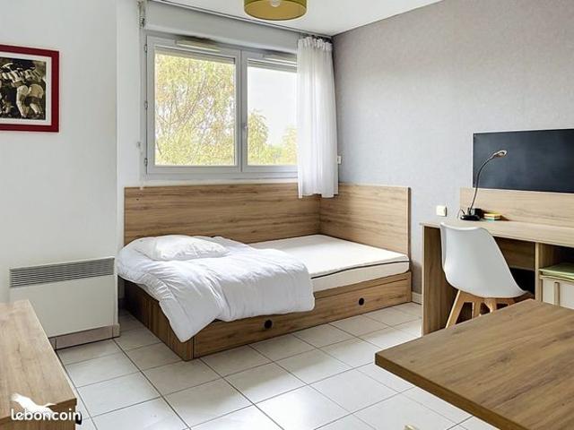 Studio 1 pièce 21 m²
