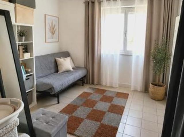 Studio 1 pièce 21 m²