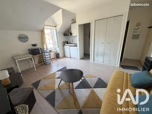 Studio 1 pièce 21 m²