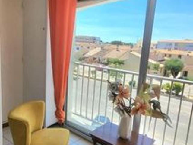 Studio 1 pièce 21 m²