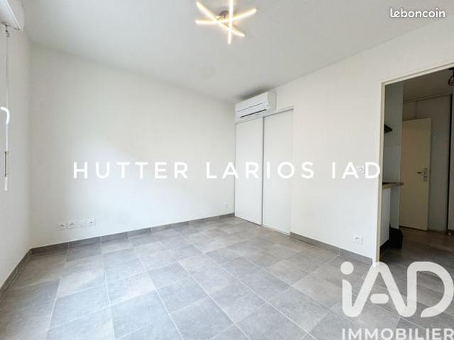 Studio 1 pièce 21 m²