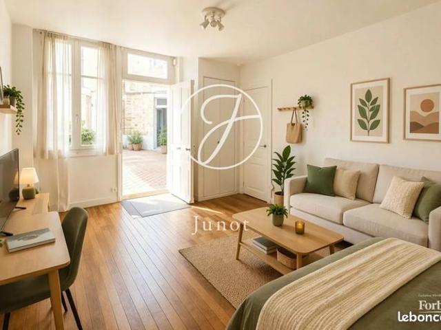 Studio 1 pièce 21 m²