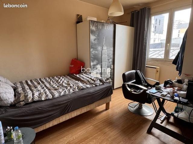 Studio 1 pièce 21 m²