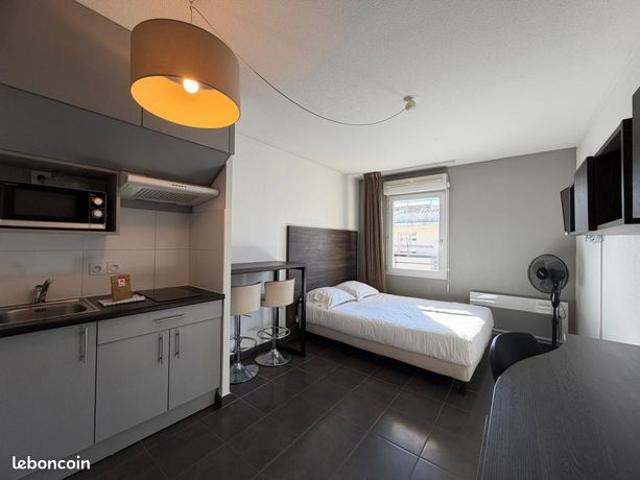 Studio 1 pièce 21 m²