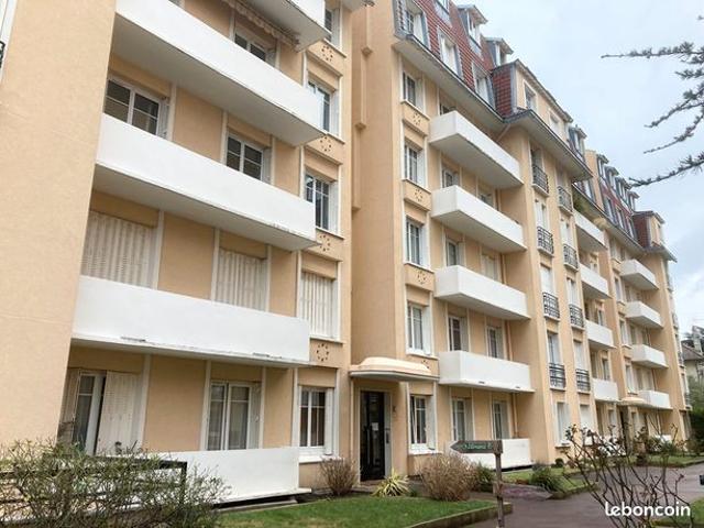 Studio 1 pièce 22 m²