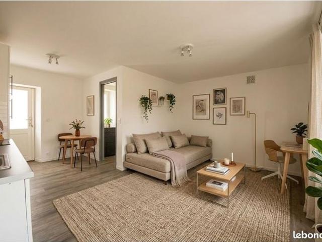 Studio 1 pièce 22 m²