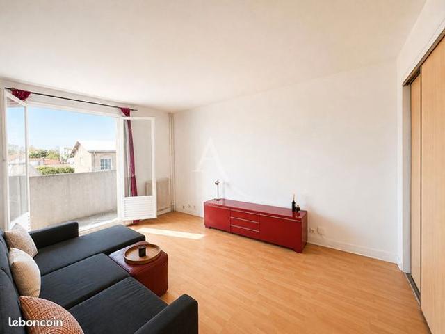 Studio 1 pièce 22 m²