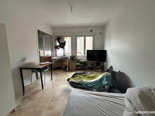 Studio 1 pièce 22 m²