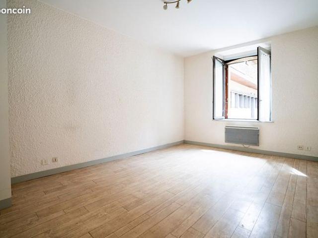 Studio 1 pièce 22 m²