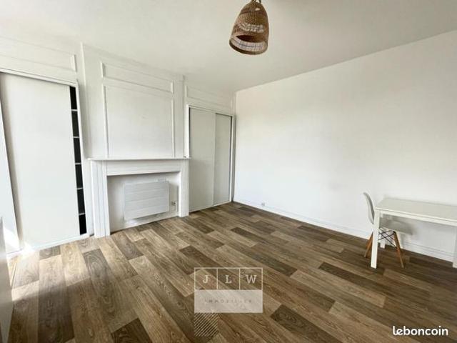 Studio 1 pièce 22 m²