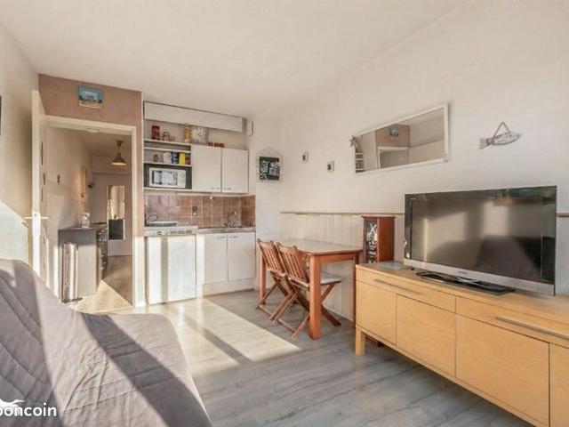 Studio 1 pièce 22 m²