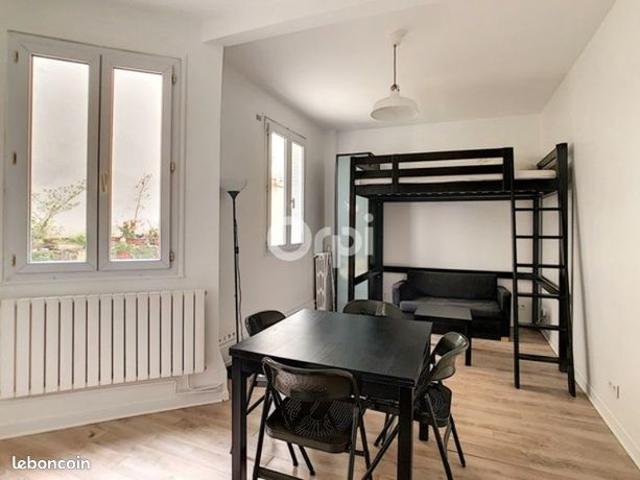 Studio 1 pièce 22 m²