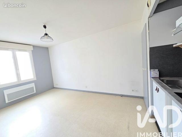 Studio 1 pièce 22 m²