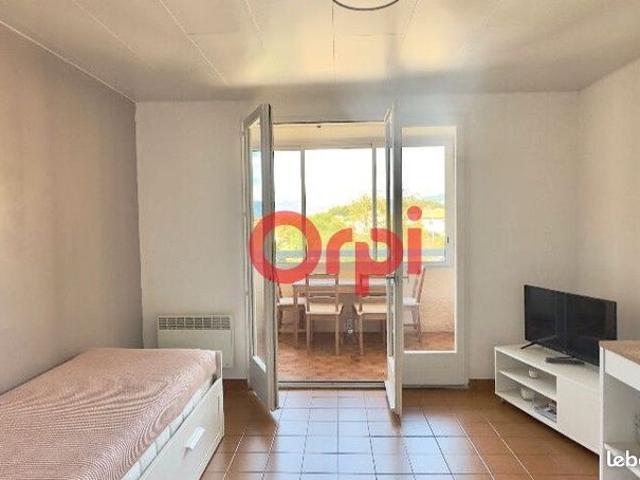 Studio 1 pièce 22 m²