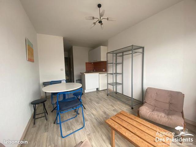Studio 1 pièce 22 m²