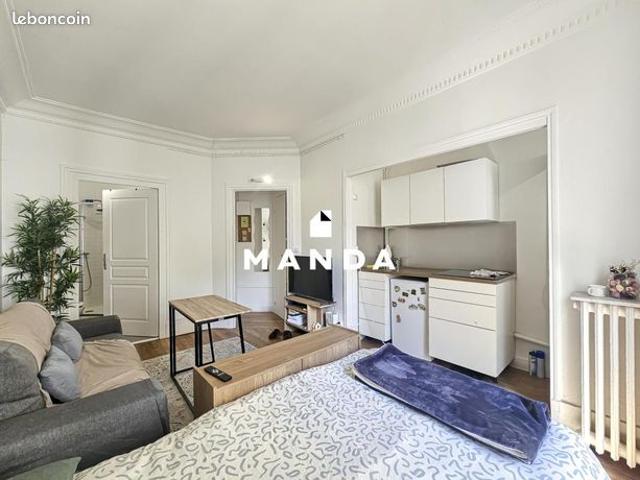 Studio 1 pièce 22 m²