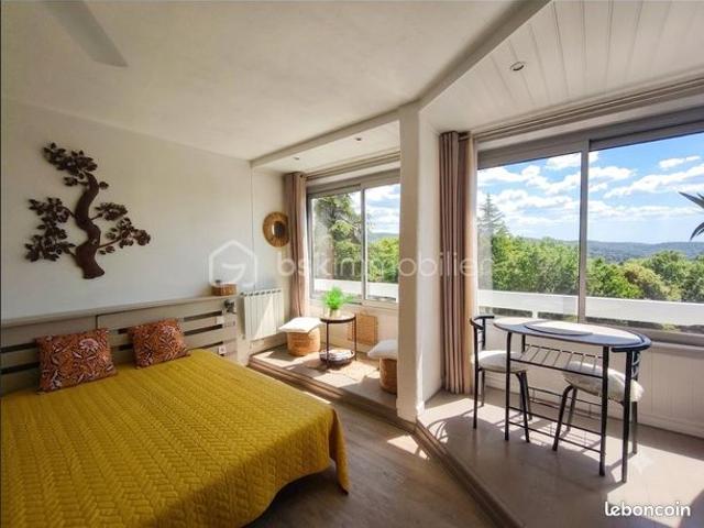 Studio 1 pièce 22 m²
