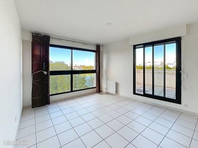 Studio 1 pièce 22 m²