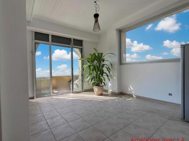Studio 1 pièce 22 m²