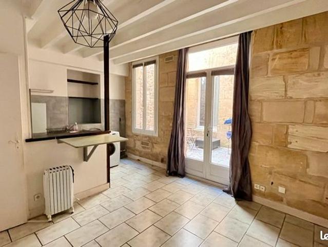 Studio 1 pièce 22 m²