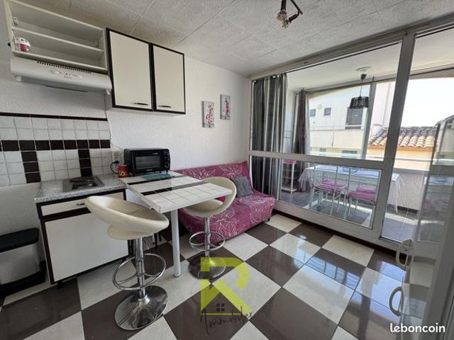 Studio 1 pièce 22 m²