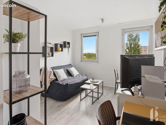 Studio 1 pièce 22 m²