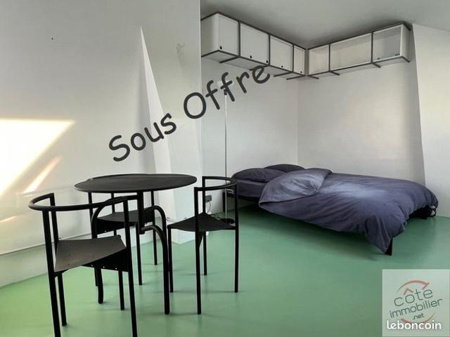 Studio 1 pièce 22 m²