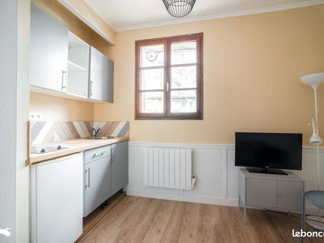 Studio 1 pièce 22 m²